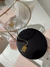 Load image into Gallery viewer, VIVE Necklace
