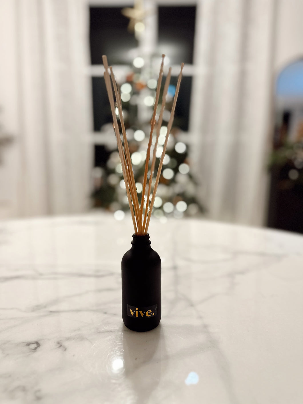 HOLIDAY MAGIC REED DIFFUSER